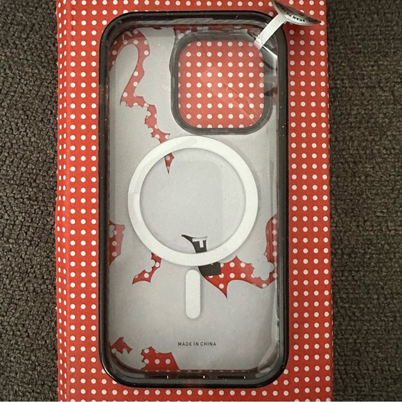 Casetify - Seventies Psychedelic by Illustrated by Charlie - Picture 9 of 11